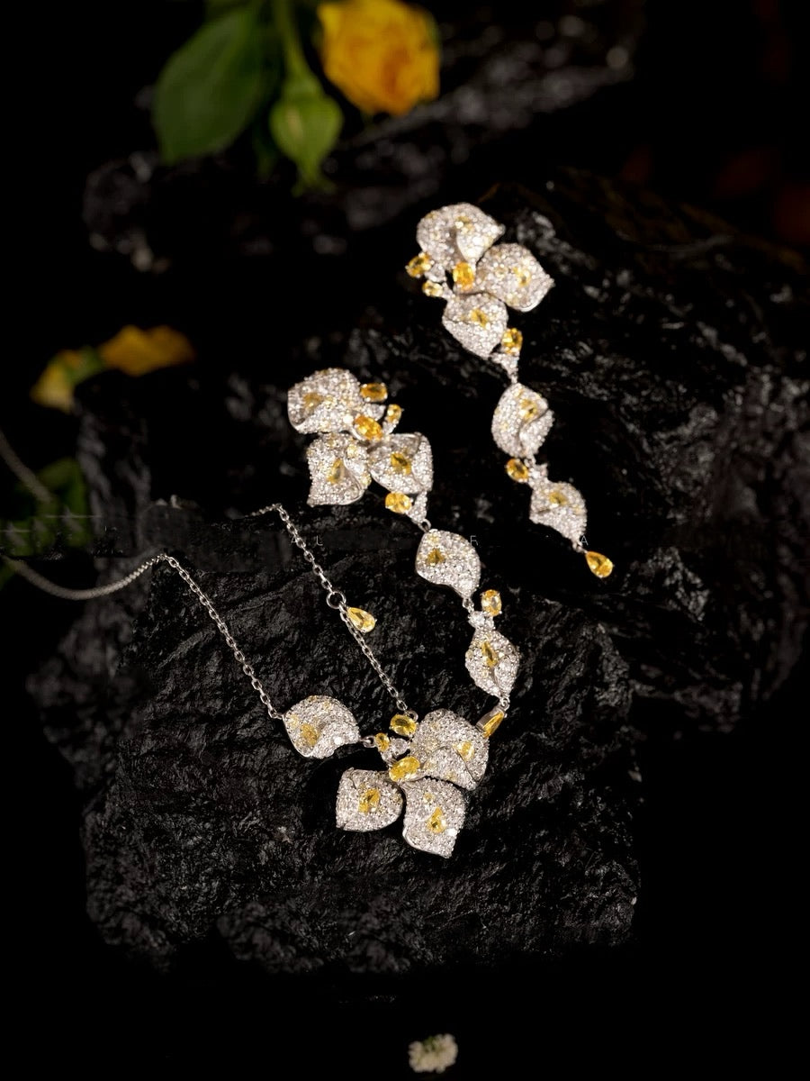 Golden Petals Diamond Ensemble Set
