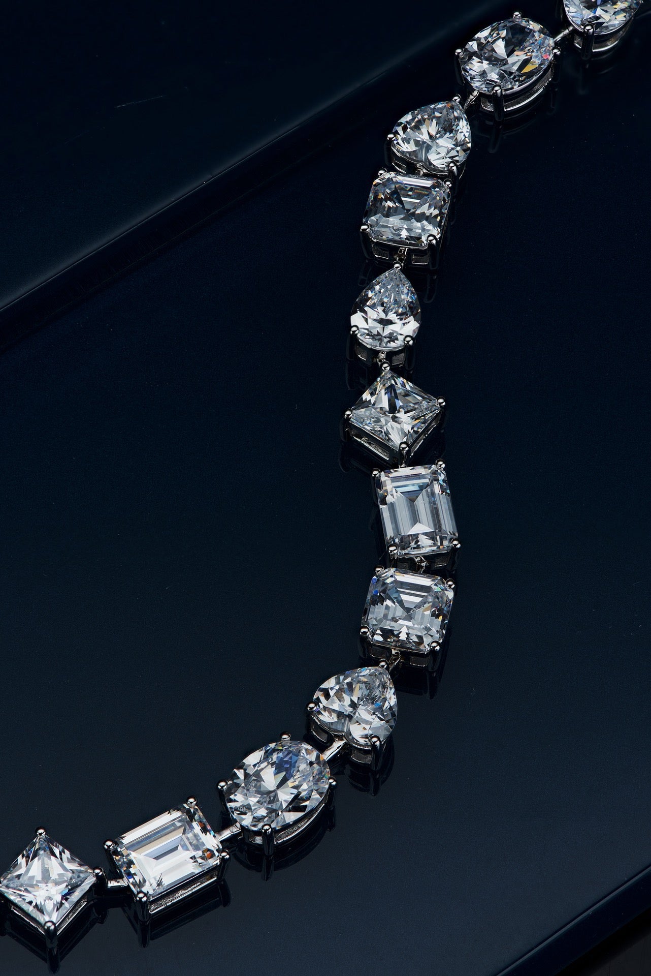 Geometric Brilliance Bracelet