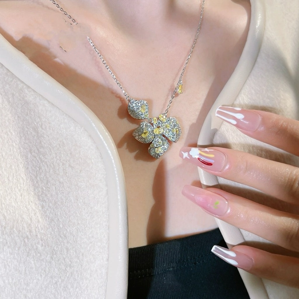Golden Petals Diamond Ensemble Set