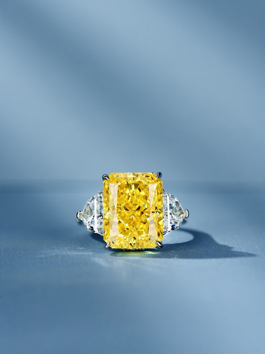 11ct Radiant Yellow Gemstone Ring