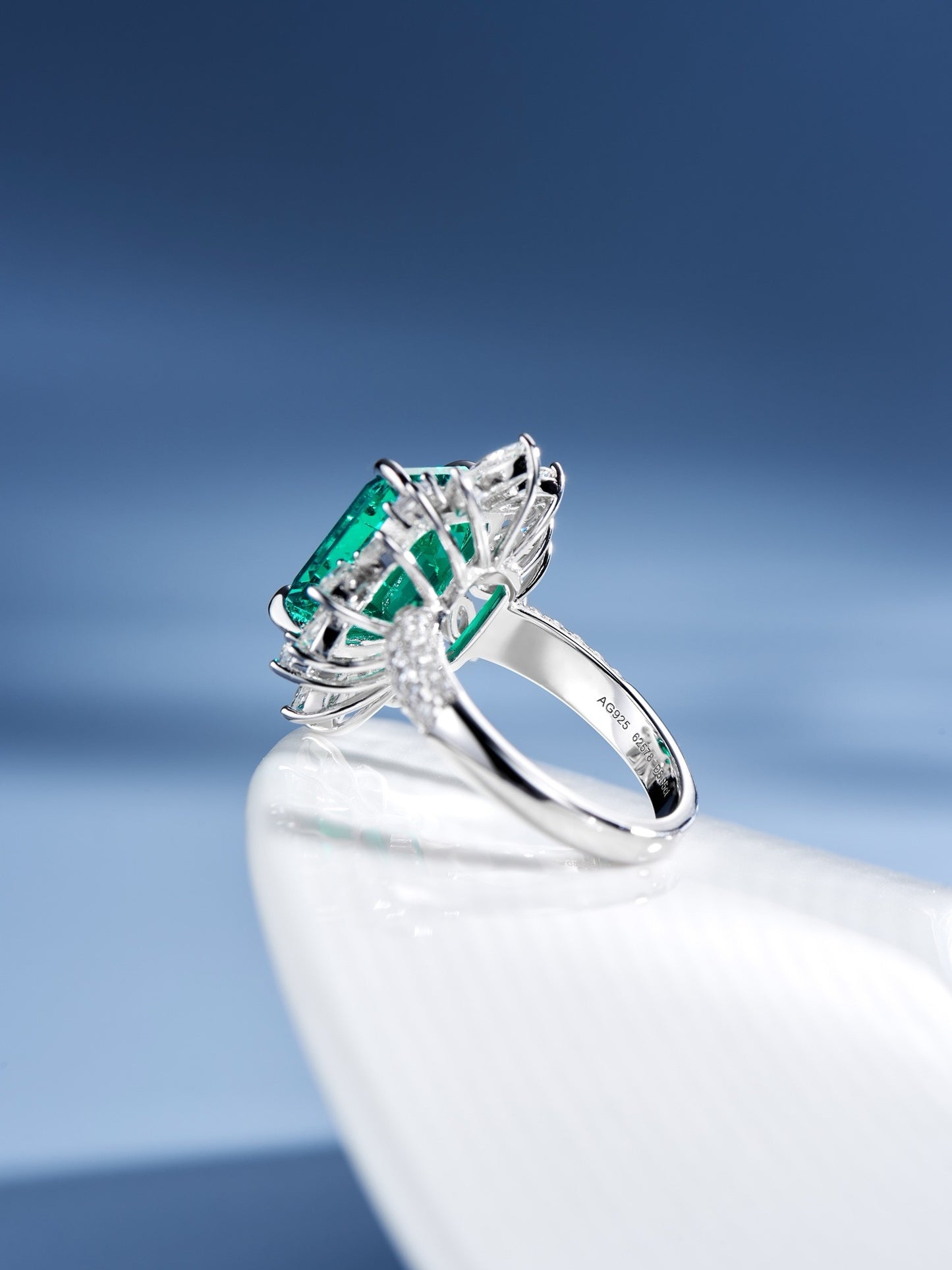 5ct Emerald Majesty Diamond Ring