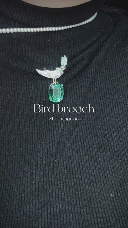 Emerald Flight Gemstone Brooch